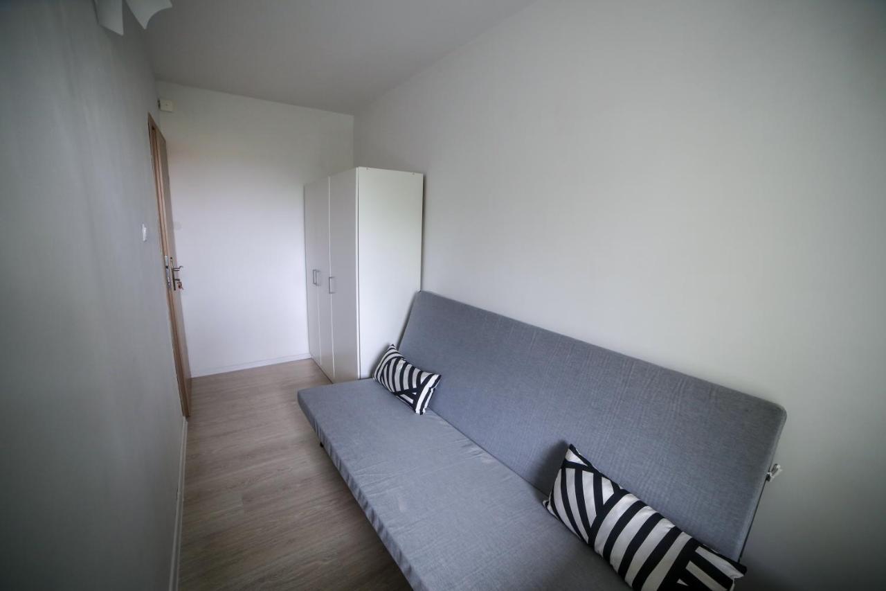Pokoje Blisko Starego Miasta - Rooms For Rent グダニスク エクステリア 写真