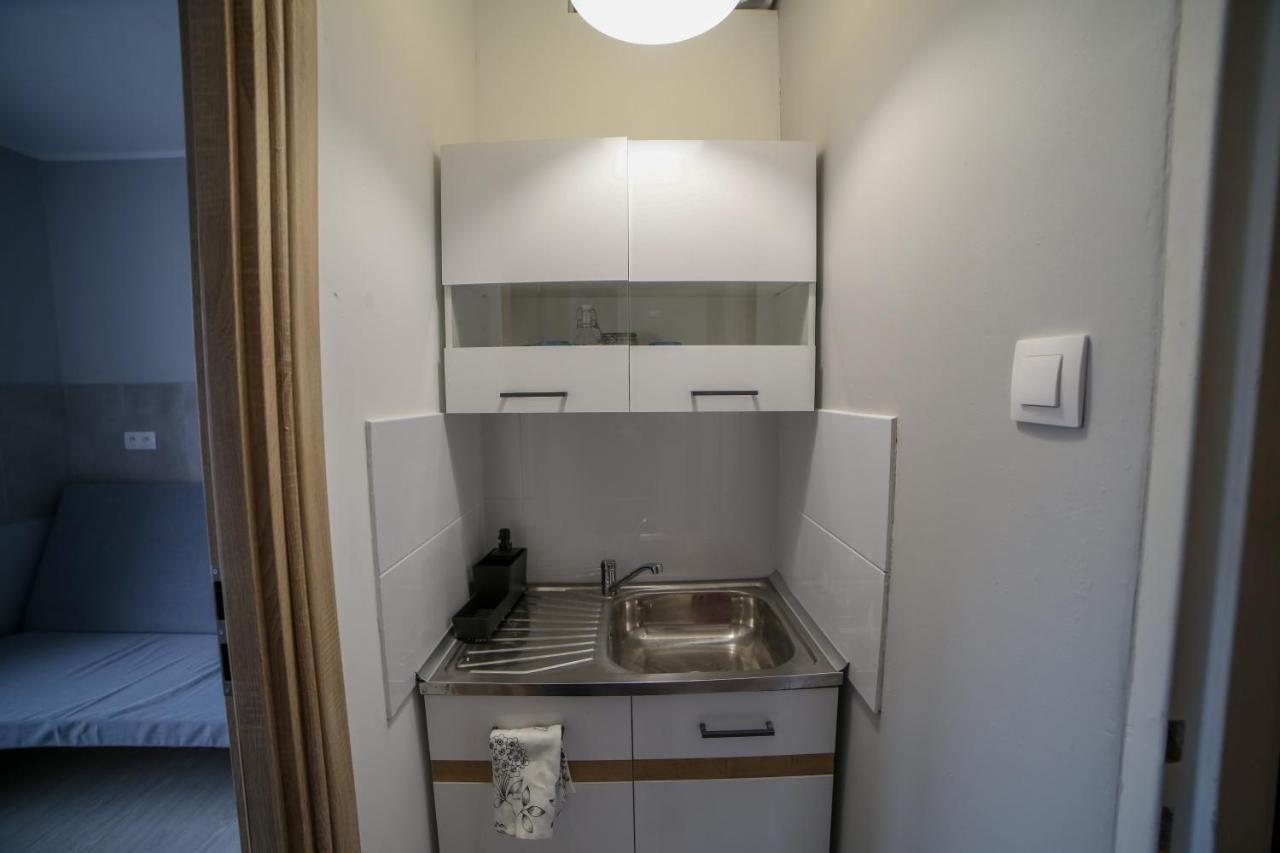Pokoje Blisko Starego Miasta - Rooms For Rent グダニスク エクステリア 写真