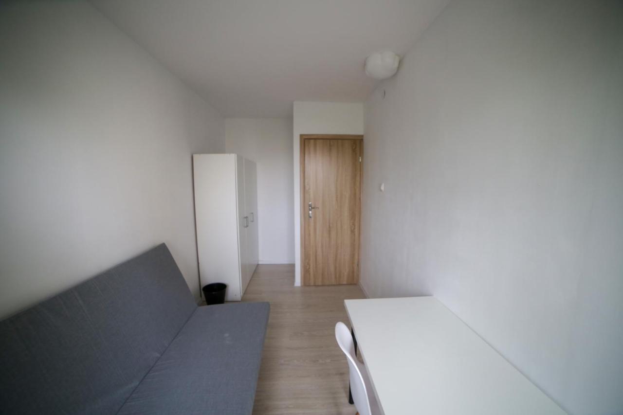 Pokoje Blisko Starego Miasta - Rooms For Rent グダニスク エクステリア 写真